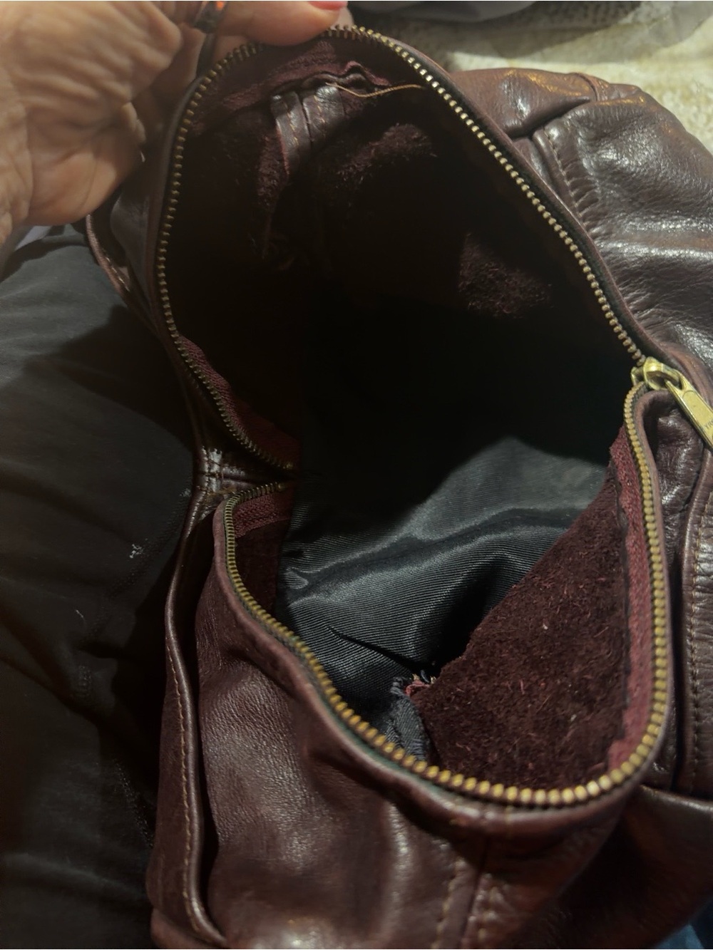 Artisan, genuine, leather bag purchased at craft fair handmade - Picture 13 of 16